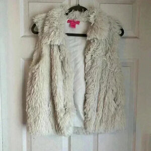 Betsey Johnson White Faux Fur Vest Size S Boho Festival Pockets